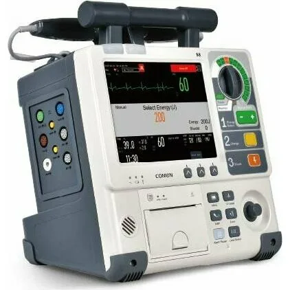 Дефибриллятор монитор COMEN S8 (КОМЕН) Дефибриллятор монитор COMEN S8 (КОМЕН)
