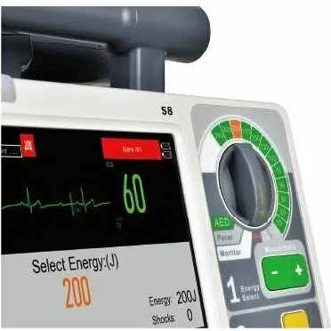 Дефибриллятор монитор COMEN S8 (КОМЕН) Дефибриллятор монитор COMEN S8 (КОМЕН)